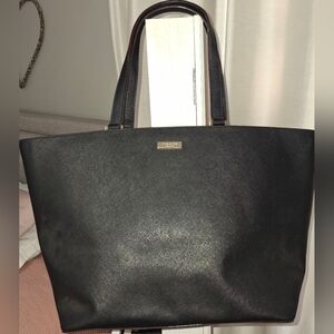 Kate Spade Newbury Lane XL Zip Top leather Tote NWOT